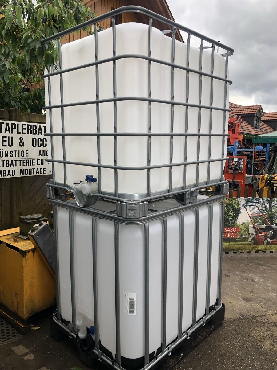 Tränken & Tröge: Wassertanks 1000 Liter – Gebraucht aus Embrach von embr12