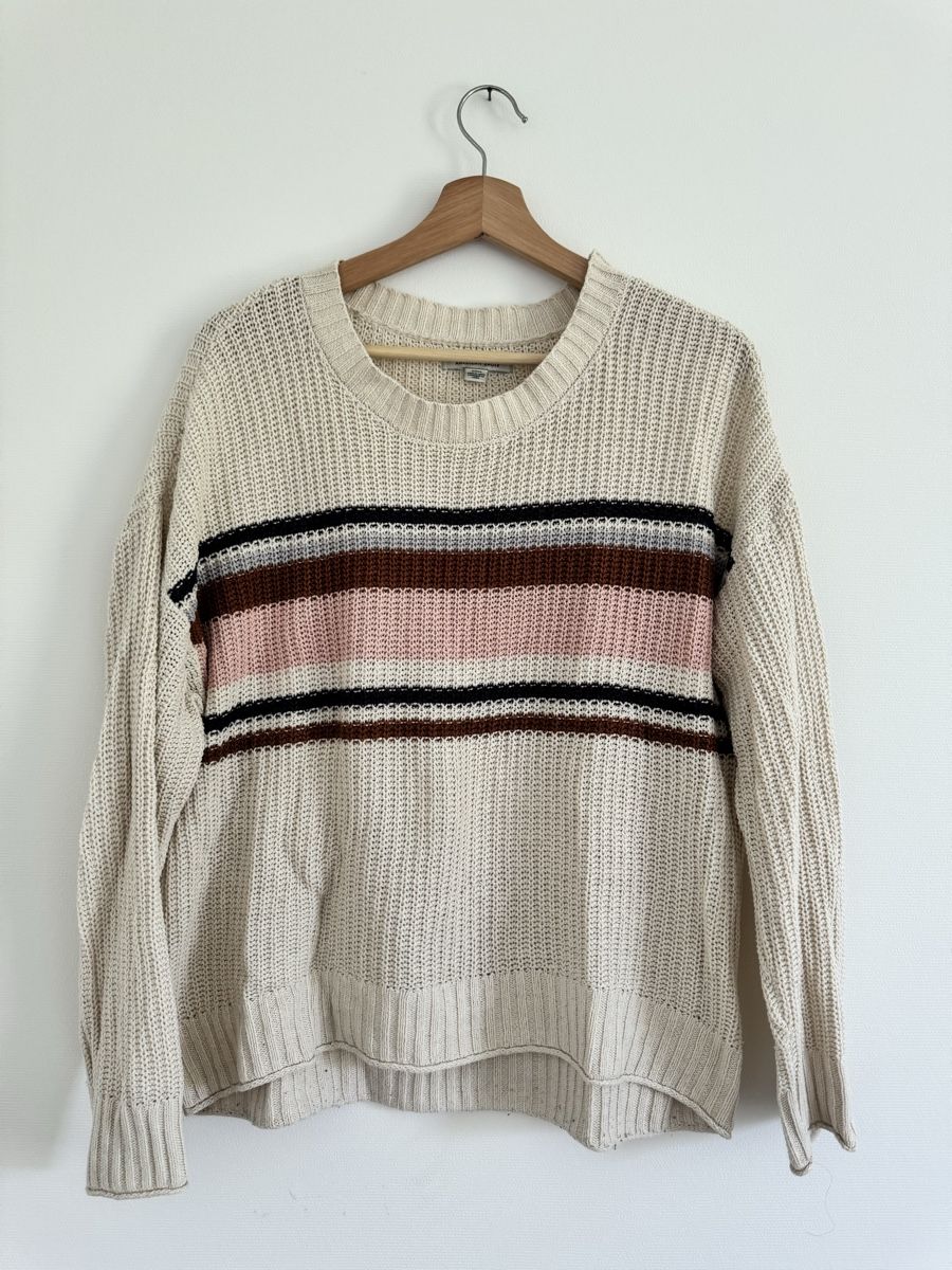 Pullover & Sweatshirts: Pullover – Gebraucht aus St. Gallen von nikolasbong