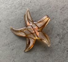 NEU Glasanhänger Anhänger aus Glas Seestern Honig 46x51mm
