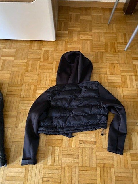Giacche: Jacke Kurzjacke Grösse M – Usato da Emmen venduto da Aribini 1