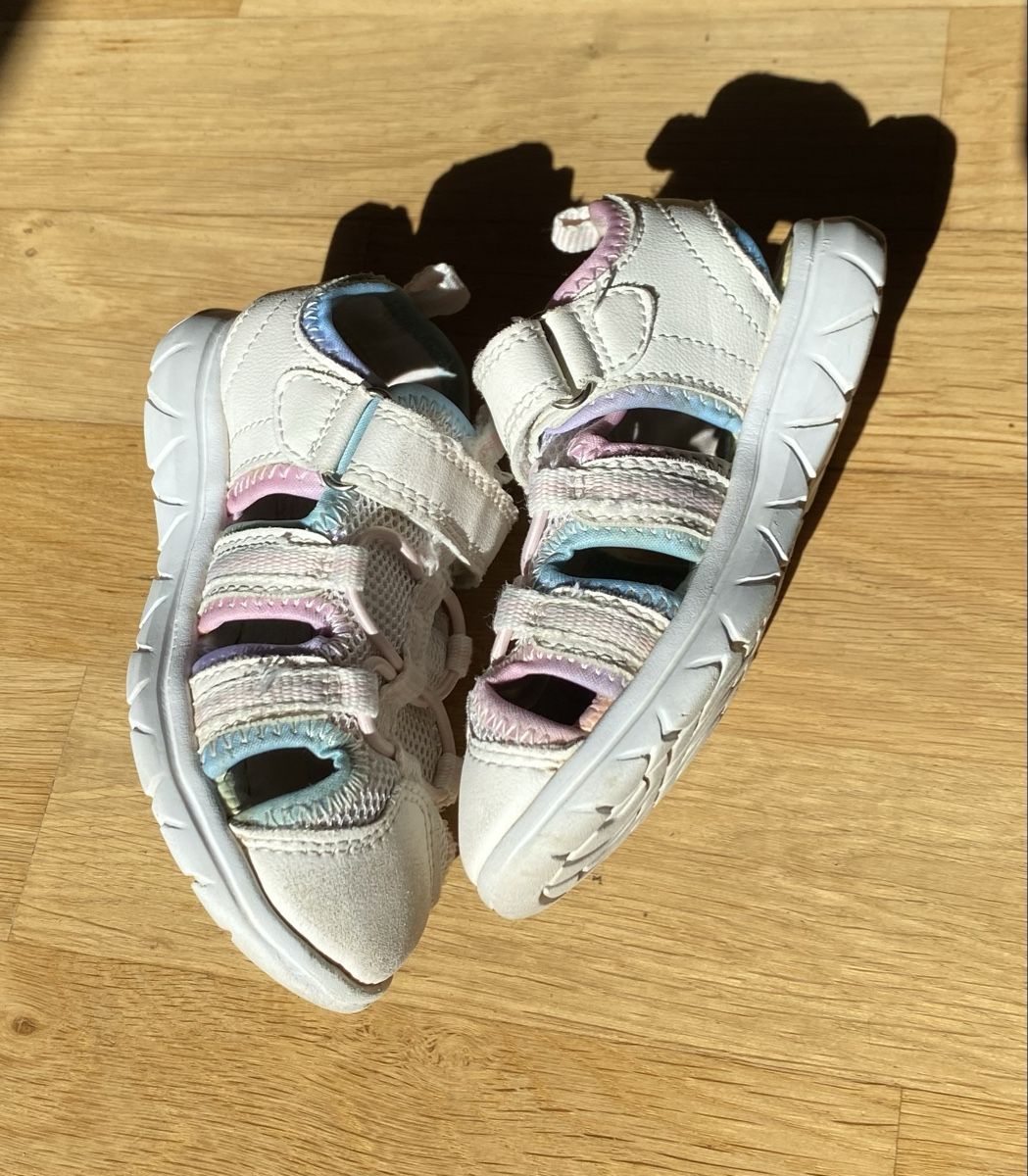 Next Scarpe per ragazze: NEXT sandals, size 8, 25-26 – Usato da Zürich venduto da Mariaov 2