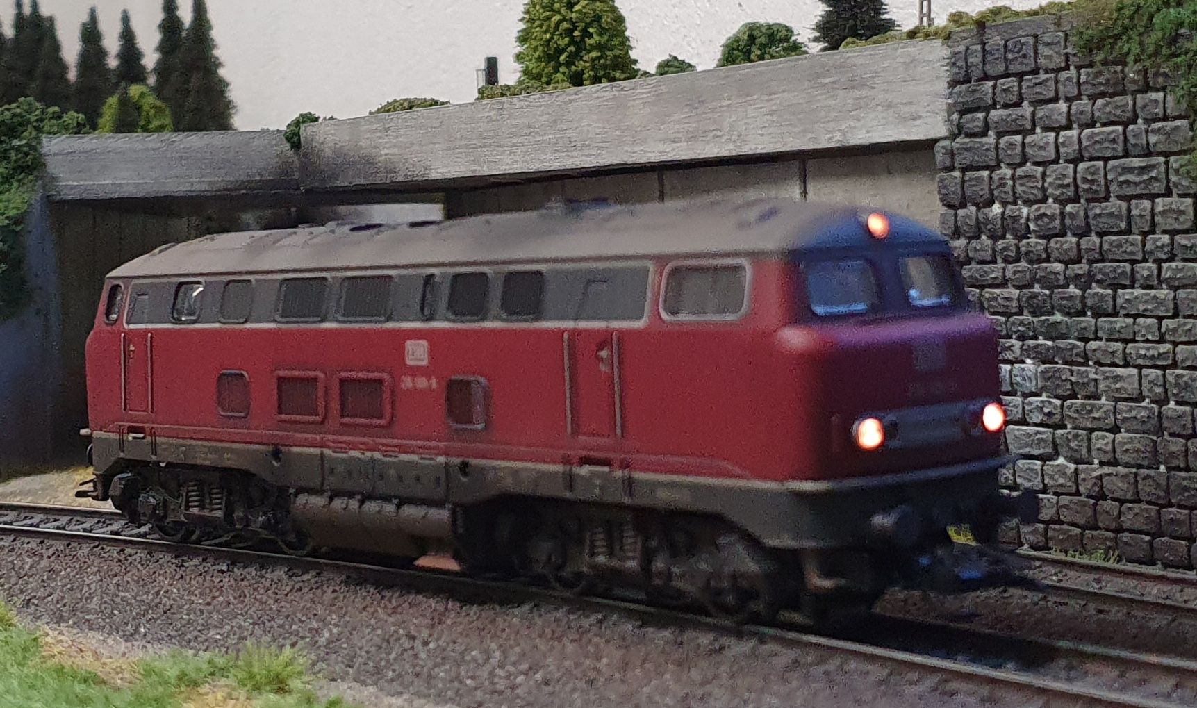 Märklin Modellini di ferrovie: BR 216 LOLLO, DB, MARKLIN 3679, DIGITAL + PATINE – Usato da Loveresse venduto da FIFILOULOU 6