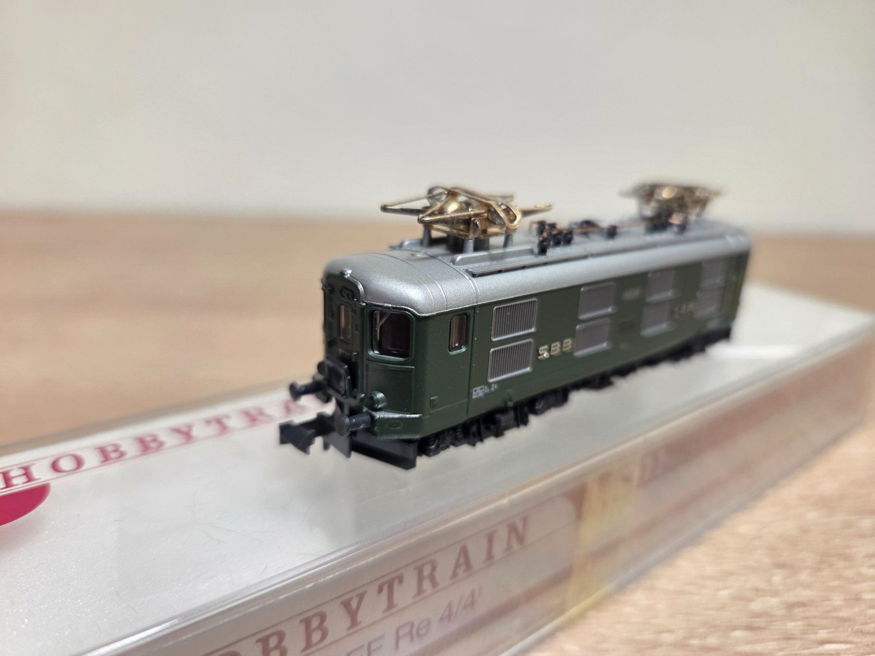 Hobbytrain Modellini di ferrovie: Hobbytrain N 11011 E-Lok 10026 SBB – Usato da St-Aubin-Sauges venduto da Lo_Go 2