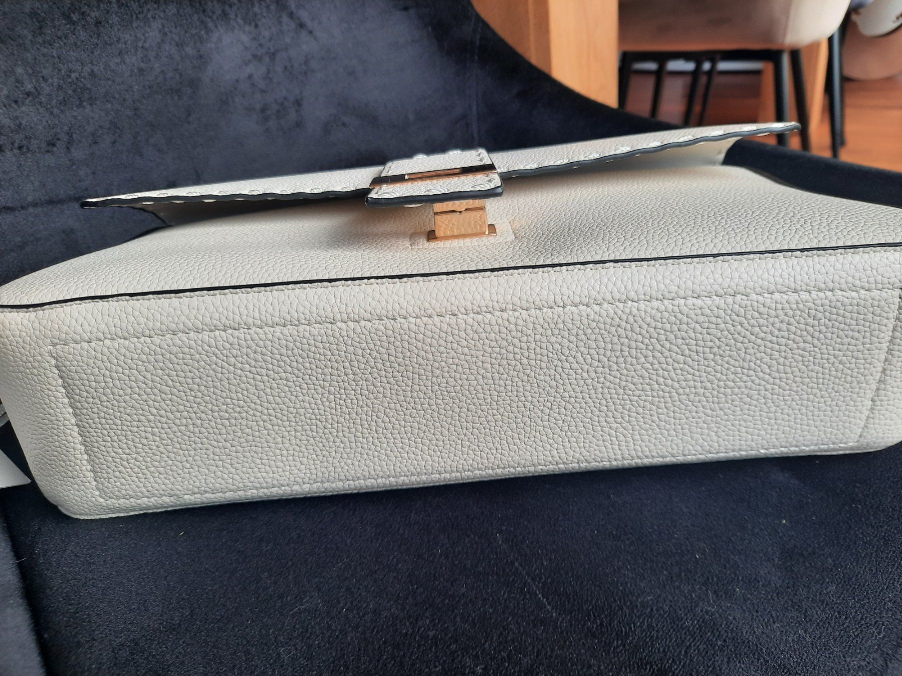 Taschen für Damen: KASSANDRA & CO  Damen Tasche ***NEU*** – Neu und originalverpackt aus Buchs SG von miska01 2