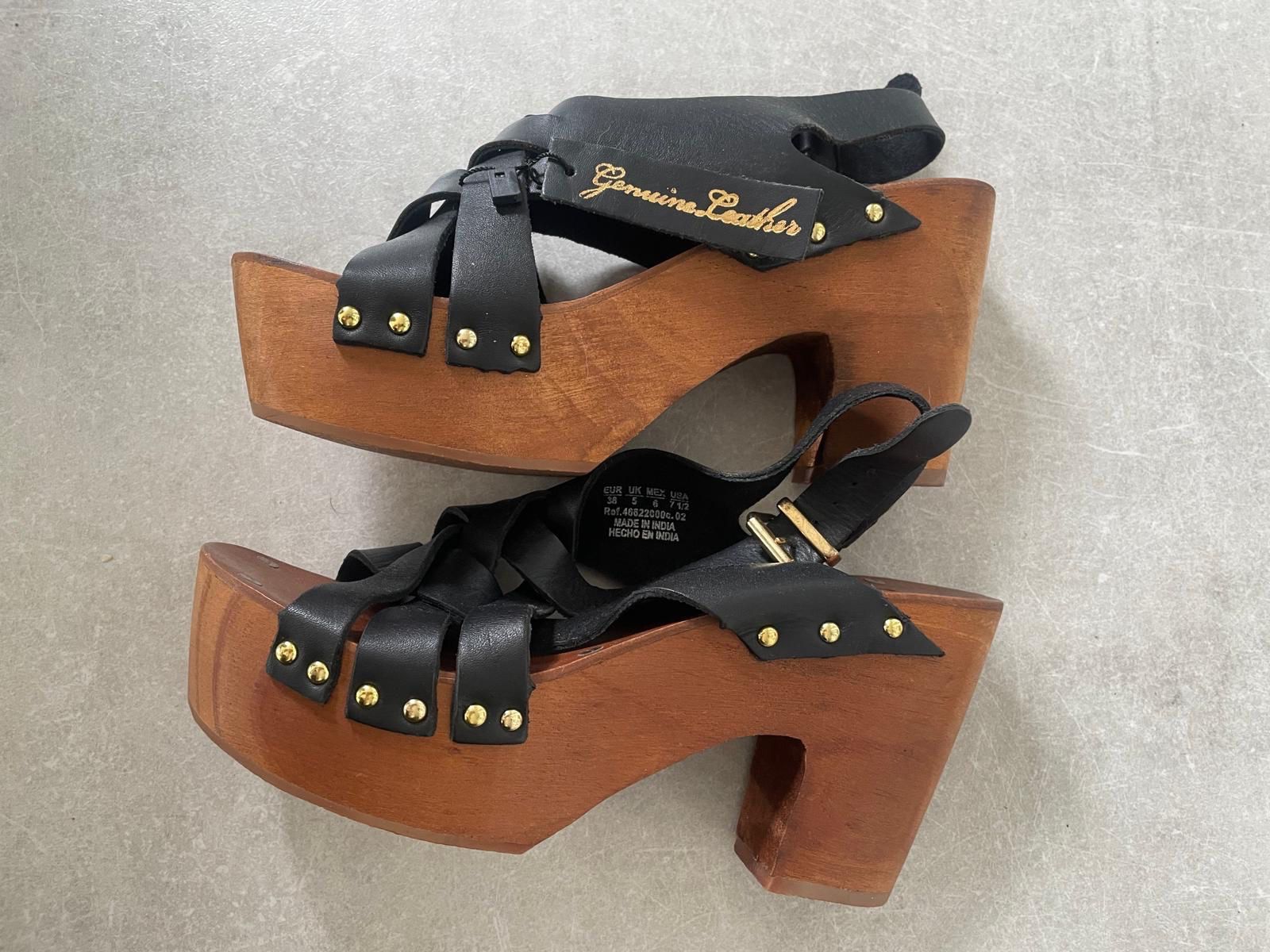 Mango Scarpe da donna: Mango Sommersandalen Holzabsatz + Leder – Usato da Thalwil venduto da ale_gr5l