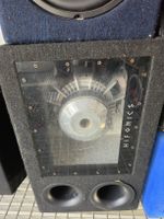 Hifonics Subwoofer im Bassreflexgehaeuse gebraucht