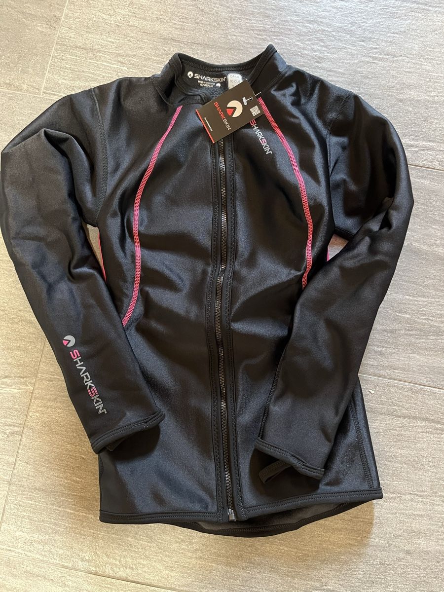 Mute per immersioni: Licra veste SharkSkin – Nuovo e nell'imballaggio originale da Le Châble VS venduto da PamBrioche 1