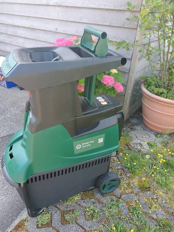 Bosch Trinciatrici: Bosch Elektrohäcksler AXT22D – Usato da Inkwil venduto da Desi02 3