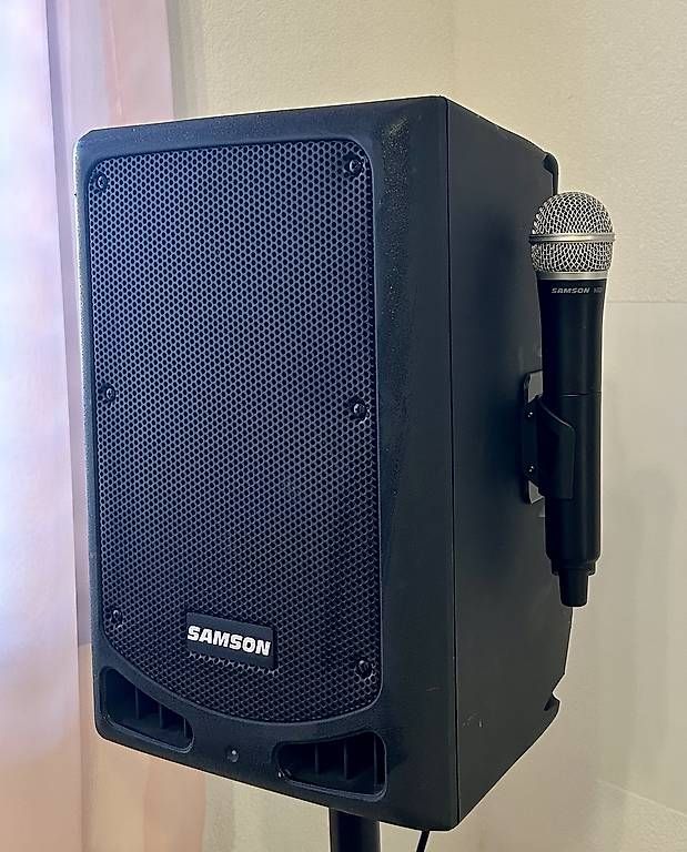 Lautsprecher: Samson Expedition XP208w ? Ampli portable - Karaoké – Gebraucht aus Savièse von Garey 1