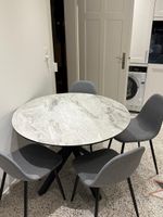 Runder Esstisch (110cm) mit 4 Stühlen