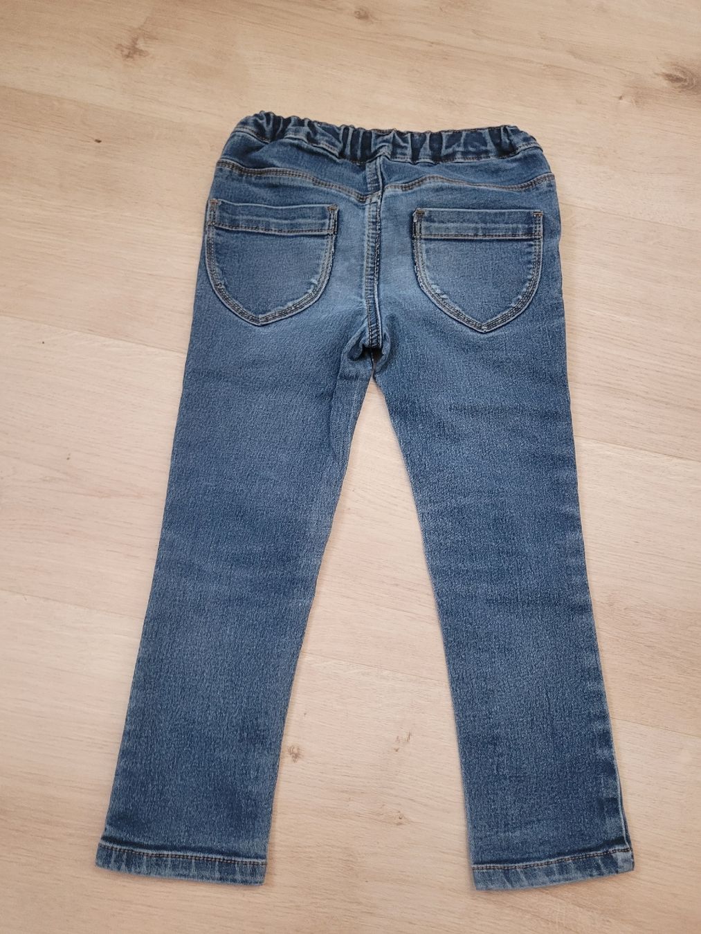 Pantaloni: Hose Charles Vögele Gr. 104 – Usato da Lupsingen venduto da sta_wgg5 5
