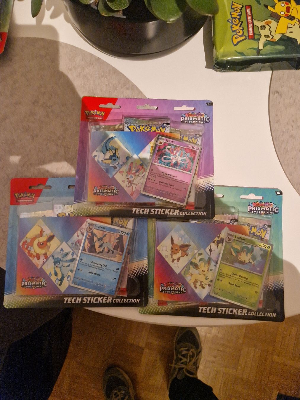 Pokémon Carte collezionabili: Pokémon Prismatic Tripack – Nuovo e nell'imballaggio originale da Les Acacias venduto da S.Vieira 1