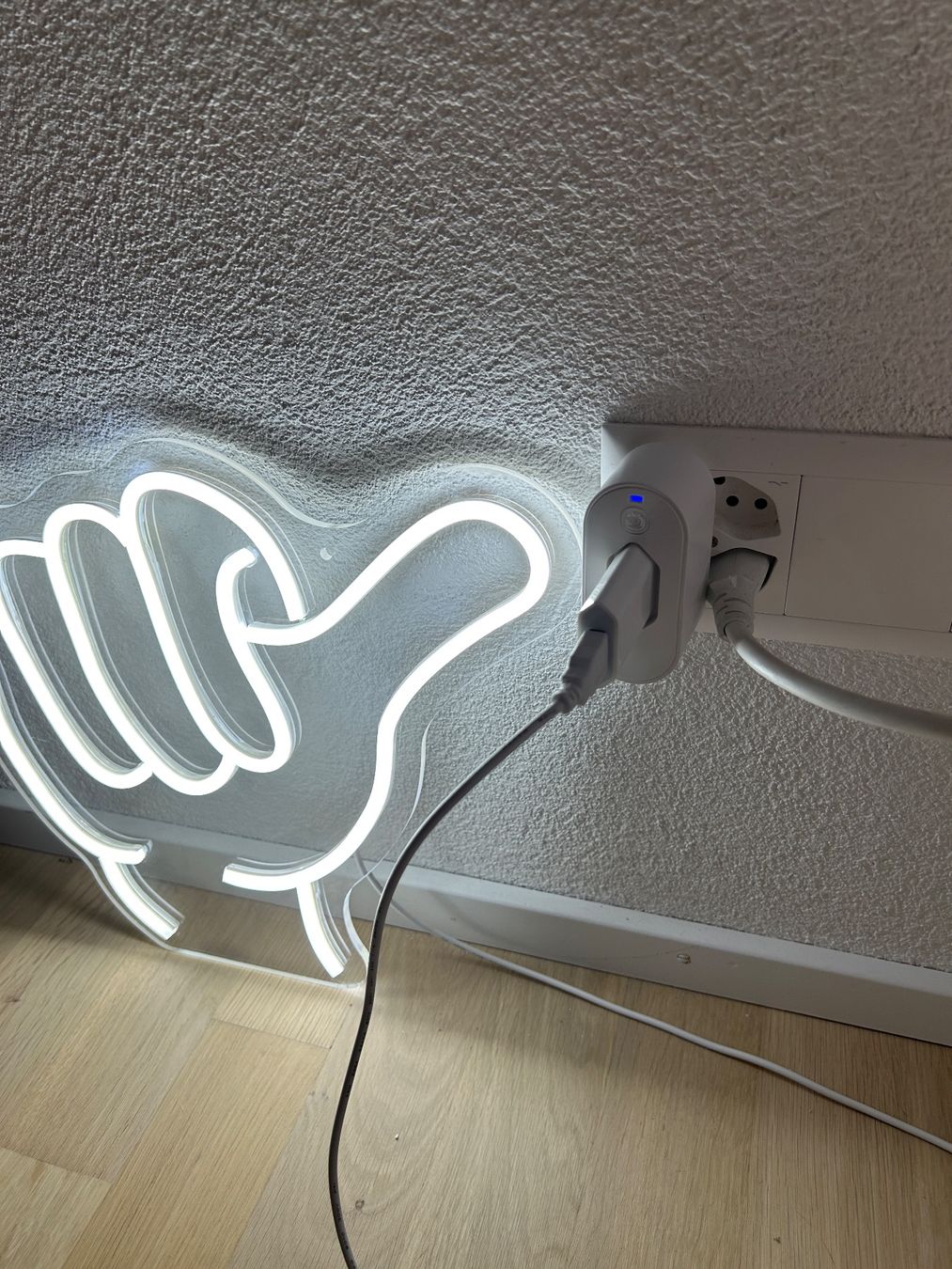 Schalter: 6x Smart Plugin (2x CH-Norm / 4x BR-Norm) – Gebraucht aus Köniz von Ruffkiid 2