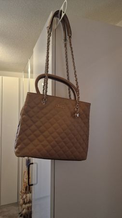 Neue Guess Handtasche
