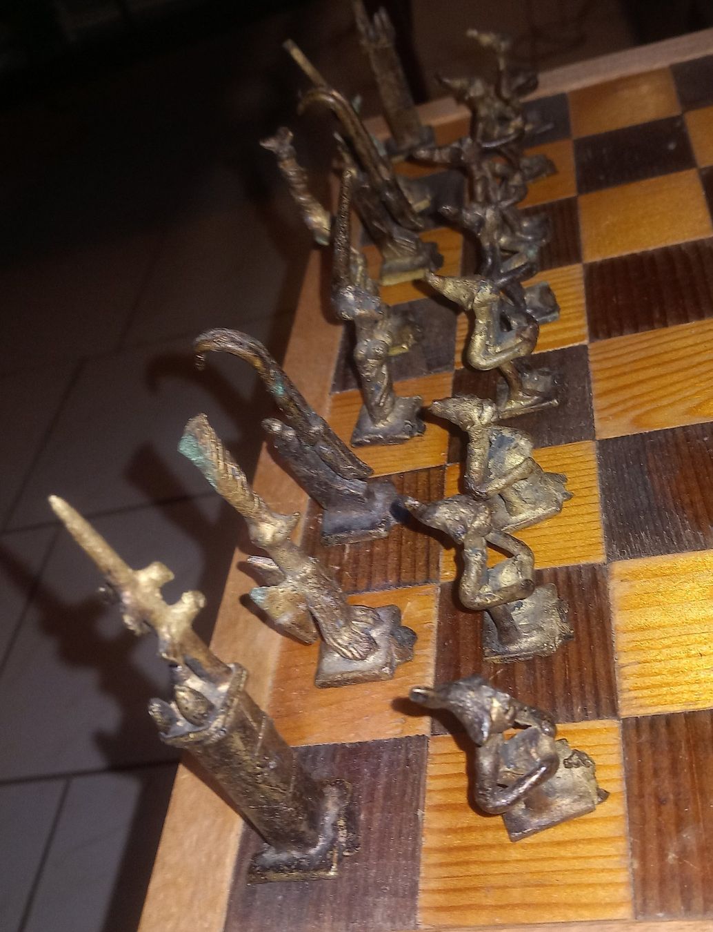 Giochi: SCHACHFIGUREN UND BRETT – Usato da Ried-Brig venduto da ugukim 3