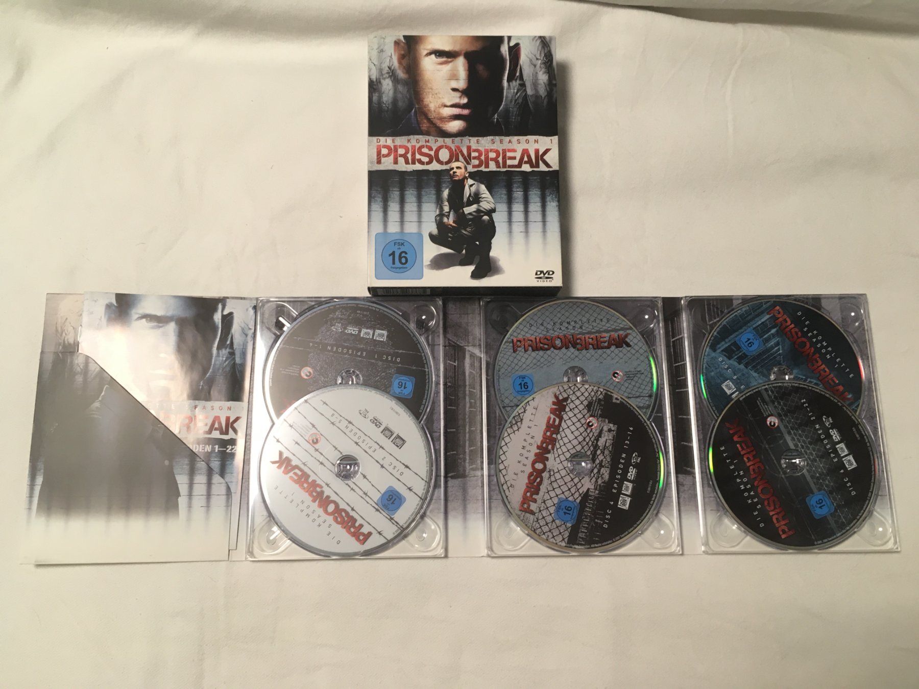 Tous les DVDs: Prison Break Staffeln 1-4 – D'occasion à Marbach LU par Hoheduene 3