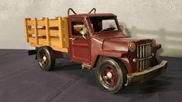 Modell-Lastwagen aus Blech, Metall