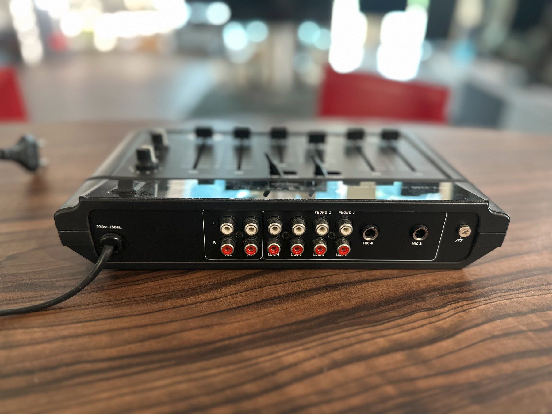 Monacor Console di mixaggio: MPX-4200 Stereo Mischpult – Usato da Appenzell venduto da 1xRichtig 1