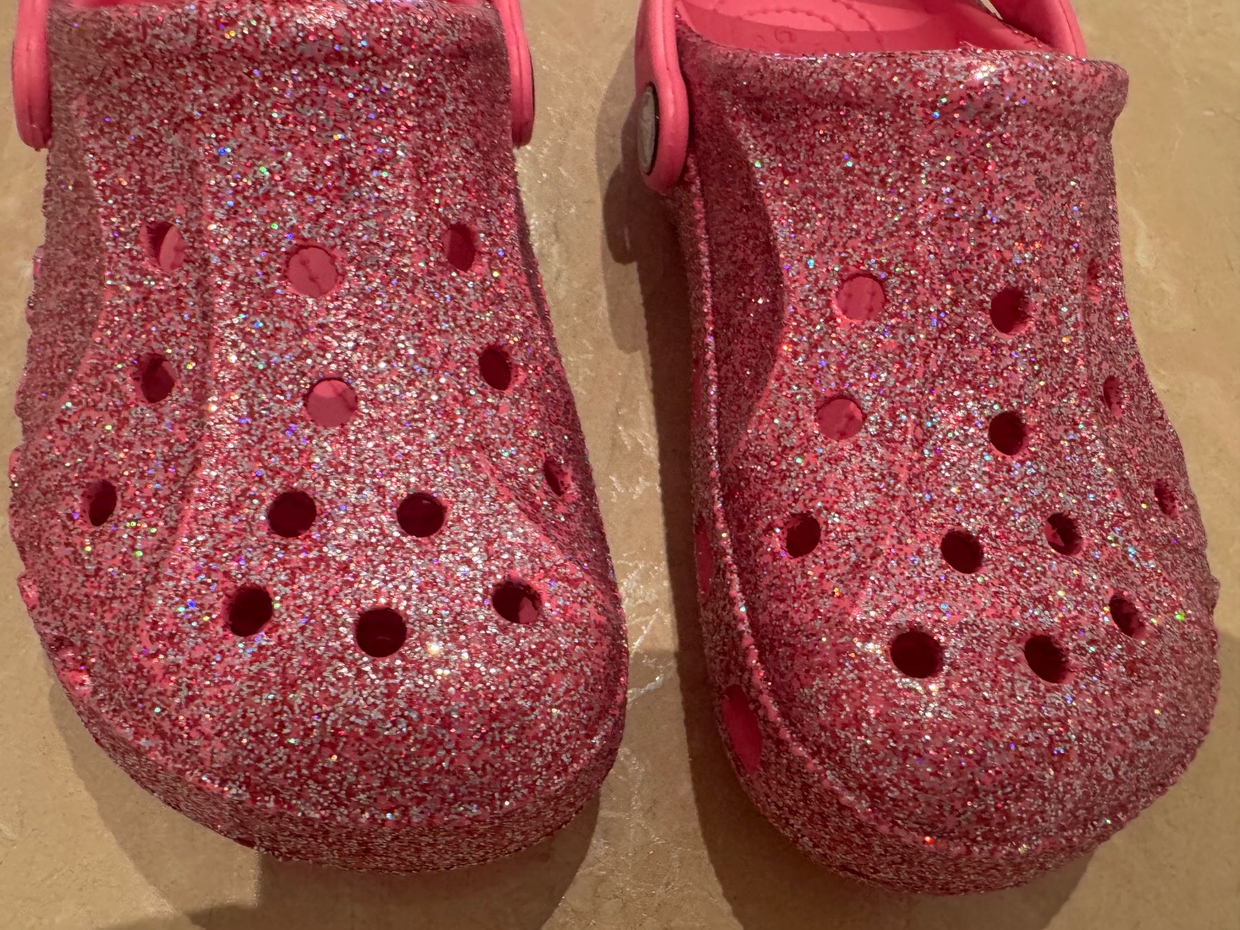 Crocs Schuhe für Mädchen: Crocs neu, 30/31 – Neu und originalverpackt aus Klingnau von Markus14 1