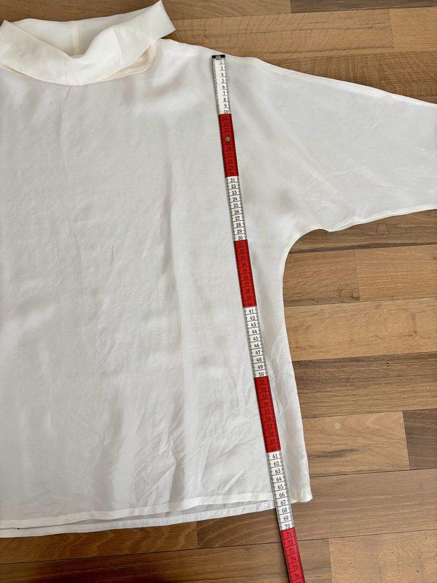 Blusen: Seidenbluse - Gr. M - Super Zustand. – Gebraucht aus Thun von Ajenjo 3