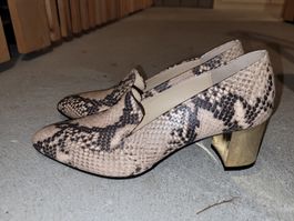 Chaussures Bata imitation serpent, talon doré, taille 37
