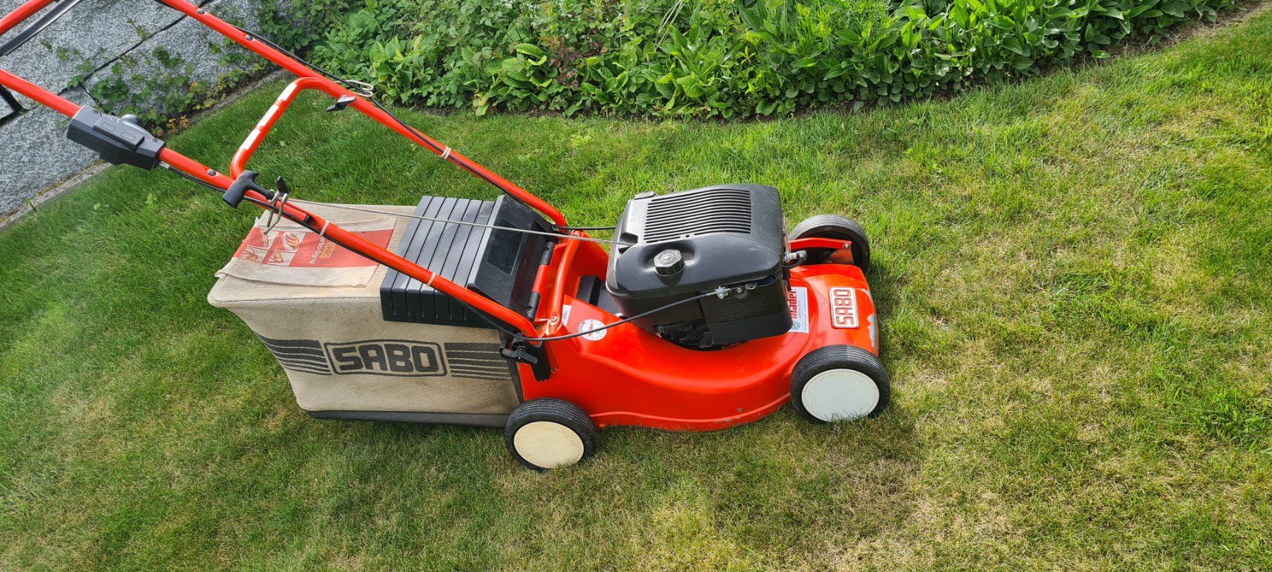 Tagliaerba: SABO Rasenmäher 43 Mulcher – Usato da Villmergen venduto da Dinghy07 1