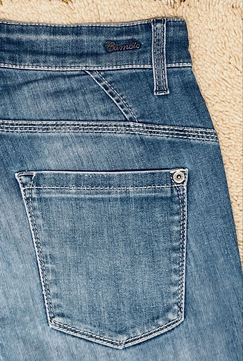Cambio Jeans: CAMBIO Klassische Jeans G.34 – Usato da Oberwil BL venduto da DANA_FOX 2