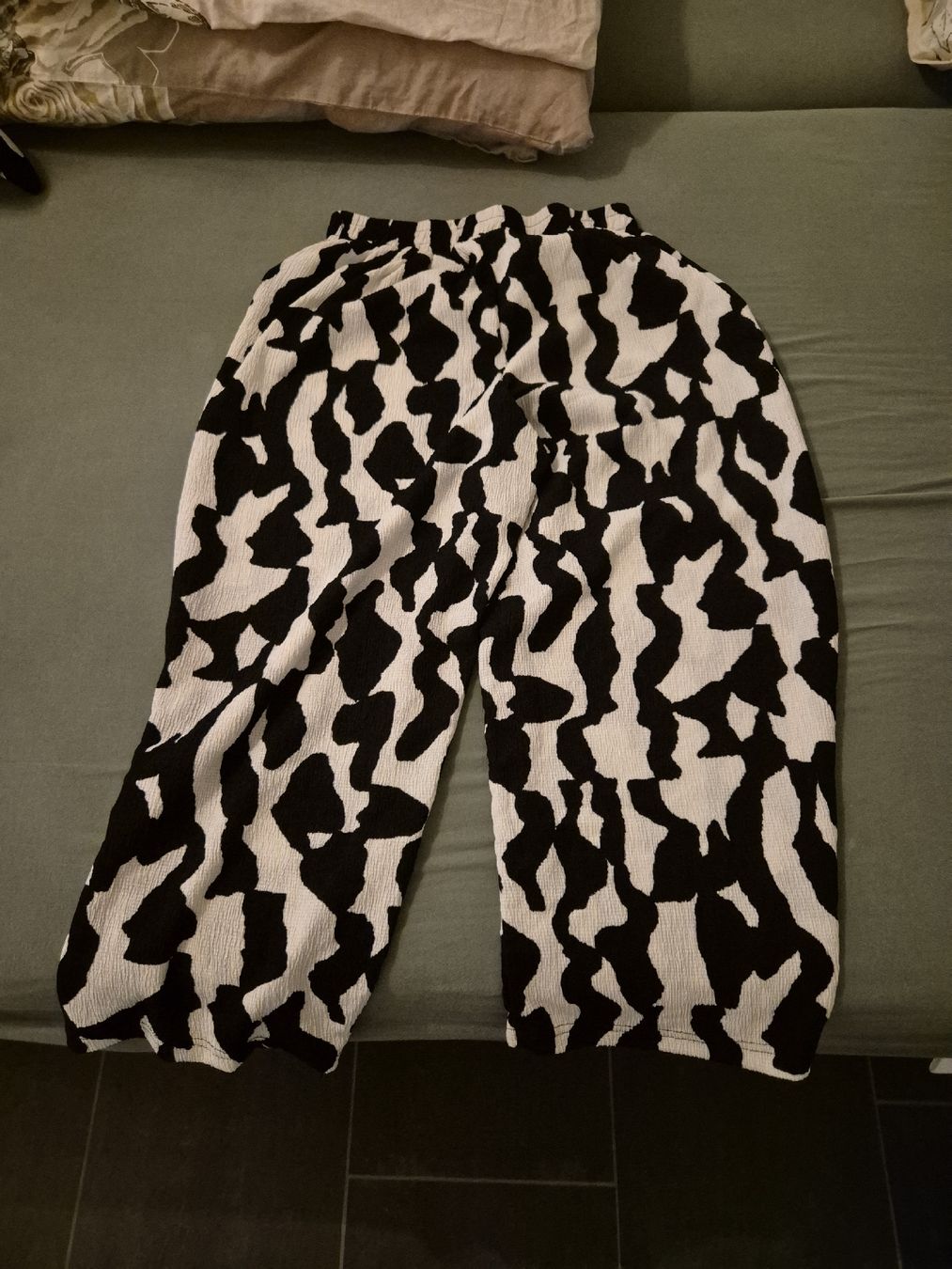 Pantaloni: Hose S – Usato da Würenlingen venduto da kuh33 1