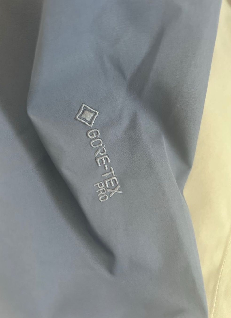 Jacken: Arcteryx Alpha SV – Gebraucht aus Wattwil von IBiDaFurDi 4