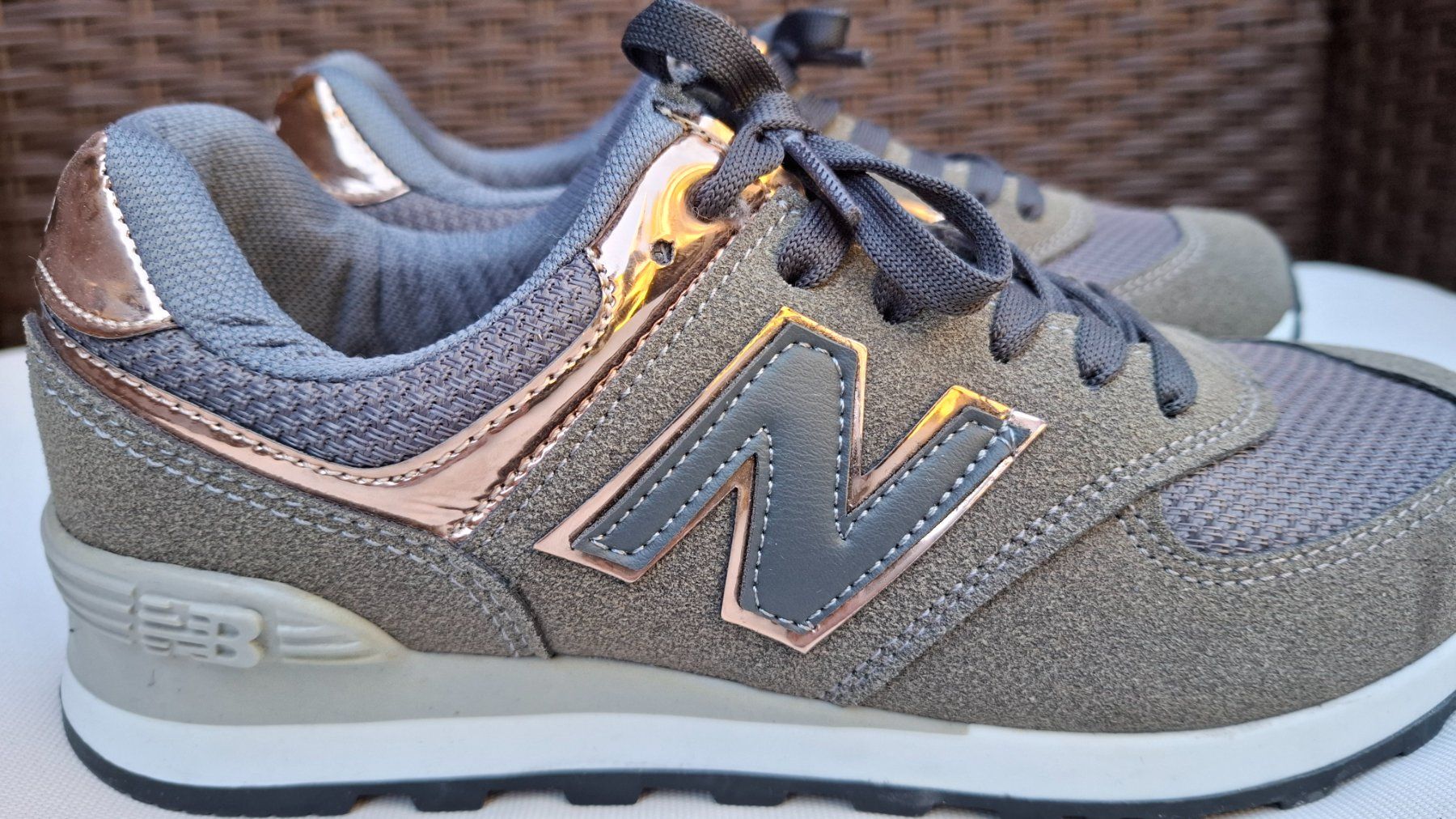 New Balance Scarpe da donna: New Balance 574 – Nuovo (secondo la descrizione) da Bitsch venduto da Quiksilver1969