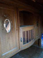 Antikes Buffet im Jugendstil