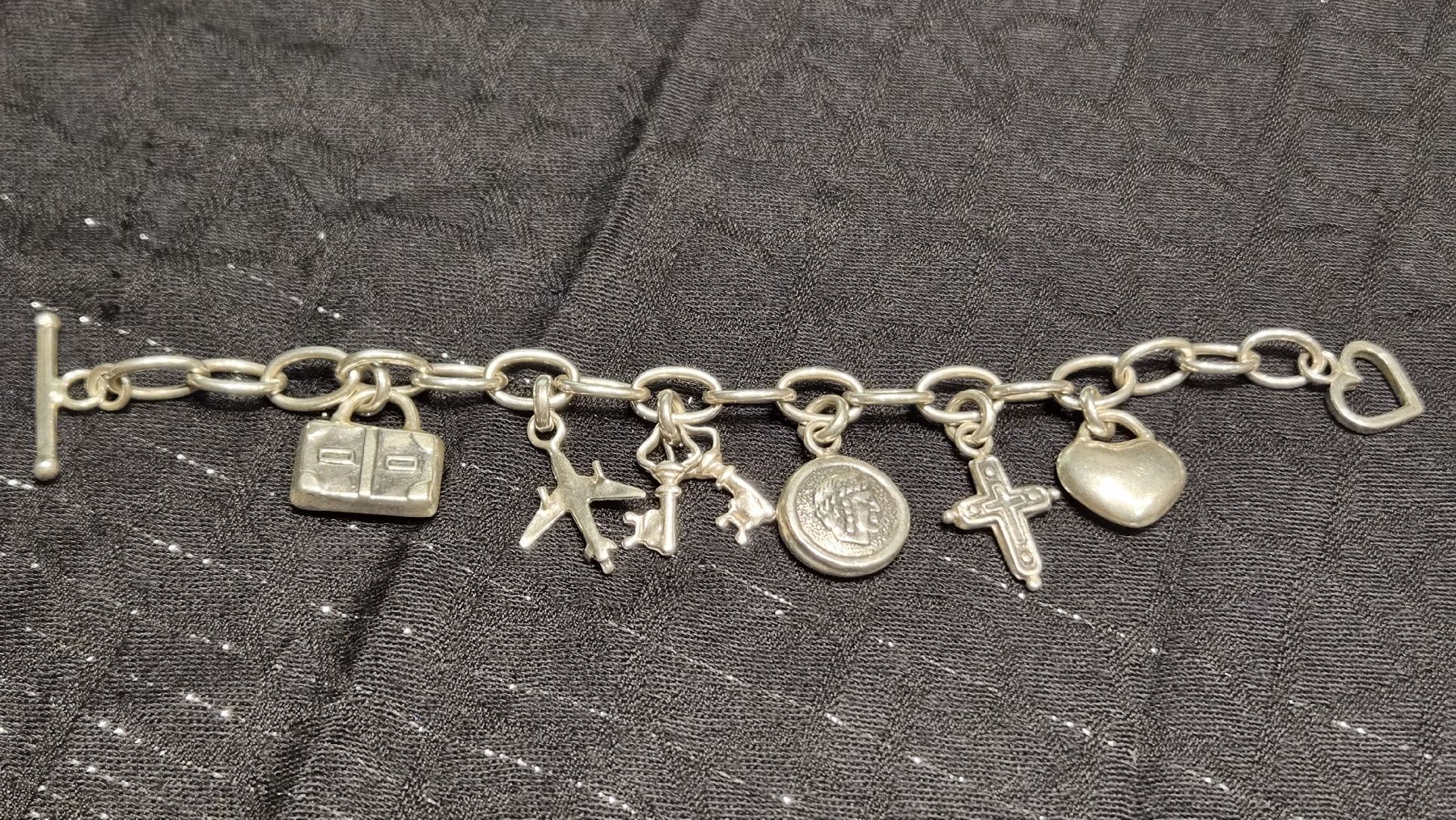Armbänder & -reifen: Charmant Bracelet en Argent – Gebraucht aus Avry-sur-Matran von cec_nhz8