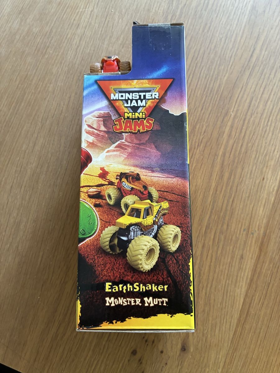 Jouets: Spin Master MNJ Monster Jam Mini Launcher – Neuf avec emballage d'origine à Wolfwil par NewGirl 3
