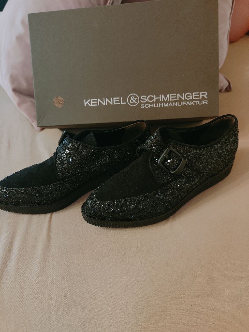 Kennel + Schmenger Damenschuhe: Kennel & Schmenger Glitzer Schuhe Gr. 36 neu – Neu und originalverpackt aus Busswil BE von Angy1974