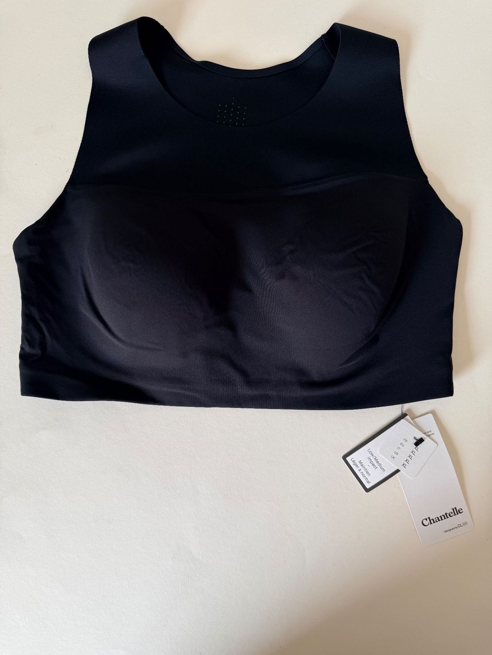 Chantelle Altra biancheria intima: Soft-BH, CHANTELLE, Grösse XL,  Farbe Schwarz – Nuovo e nell'imballaggio originale da Rudolfstetten venduto da gst_g7xl 4