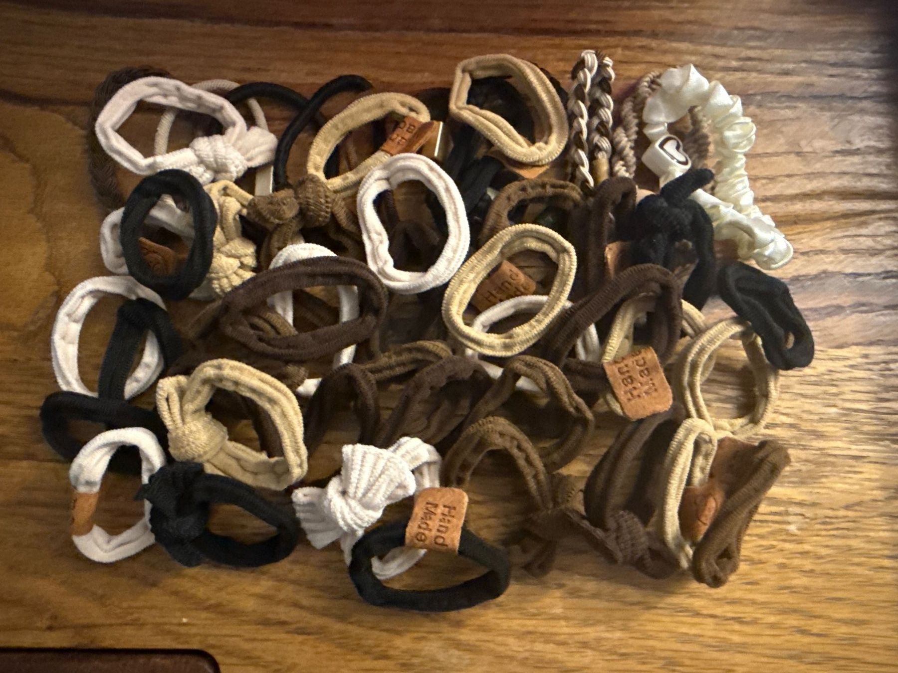 Haarschmuck: 50x Haargummi-Boho-Stil-weiche und neutrale Farbtöne-Trend – Neu (gemäss Beschreibung) aus Teufenthal AG von MeineSchatztruhe