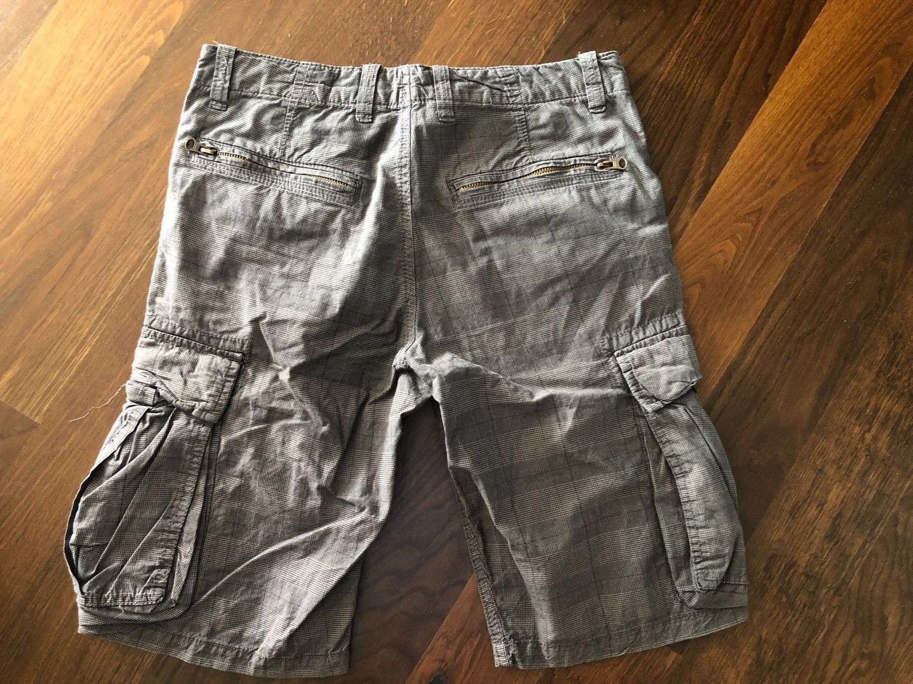 H&M Pantaloni: Shorts 29 H&M – Usato da Zürich venduto da Nick345 2