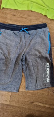 Kurze Hose