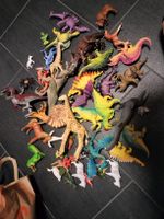 Spieltiere Dinosaurier + andere mix plastik