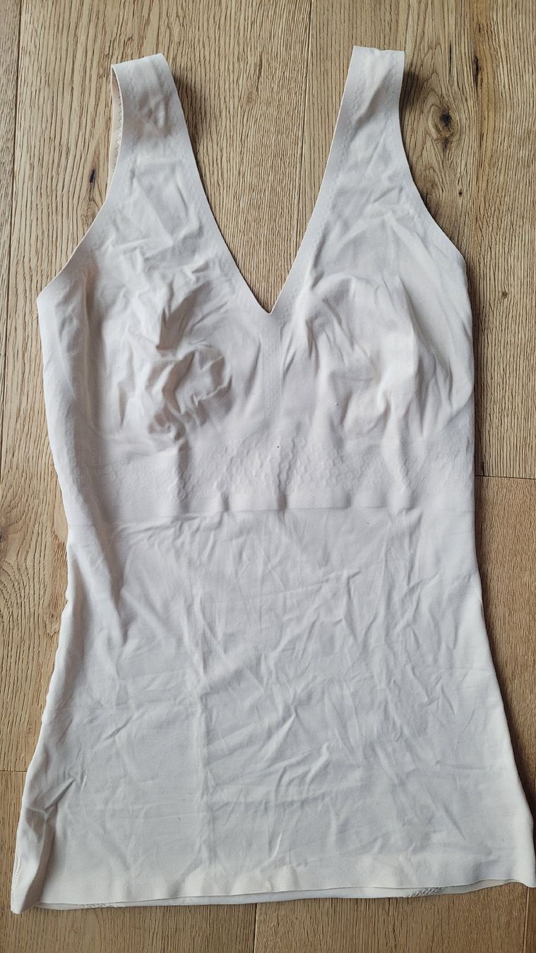 Tops: Top nahtlos für unter Bluse – Neu (gemäss Beschreibung) aus Neu St. Johann von cim_vv6n 1