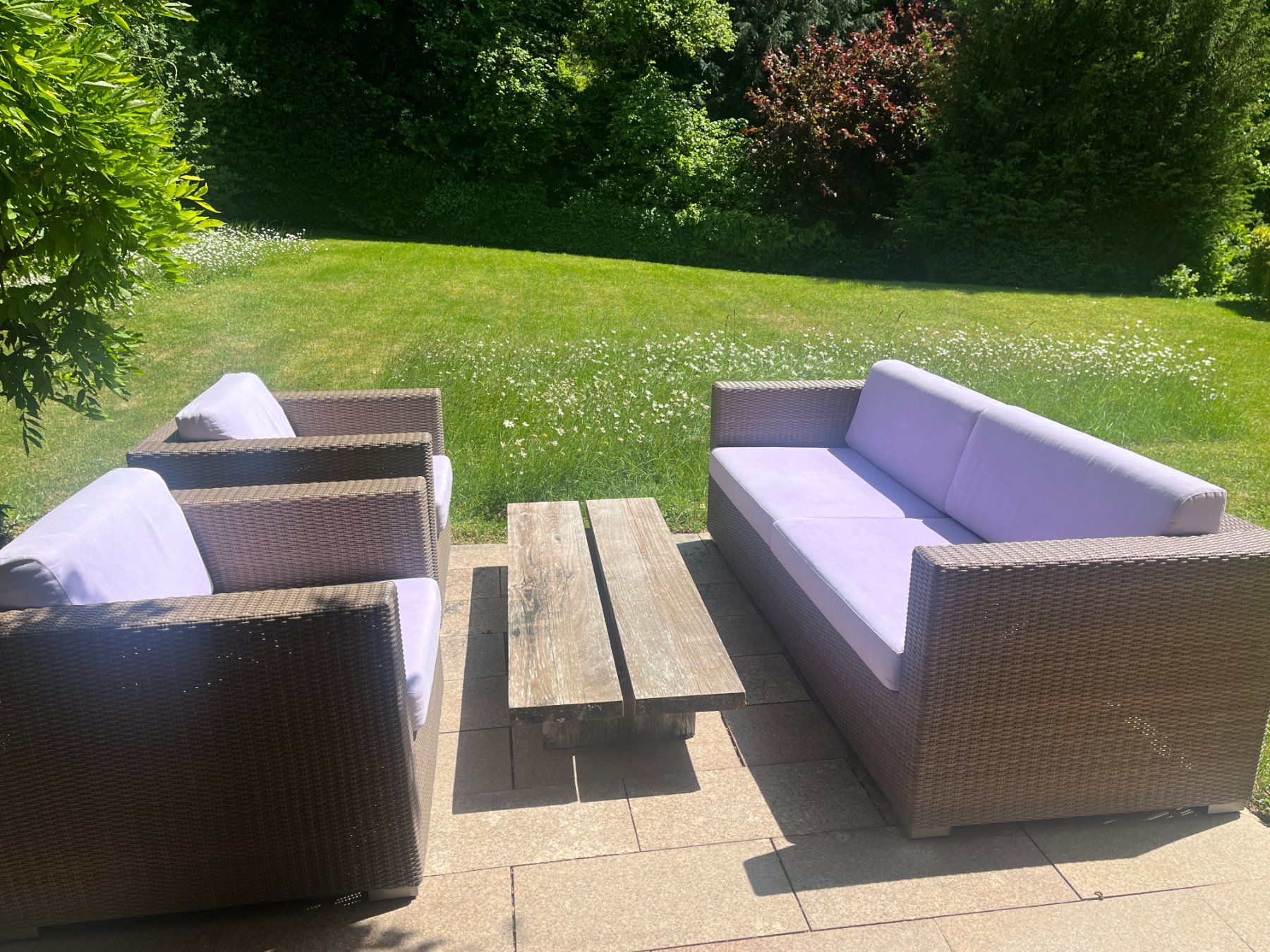 Hunn Divani: Exklusive Lounge Möbel Reviera, Hunn Gartenmöbel – Usato da Küsnacht ZH venduto da thomasfreipache