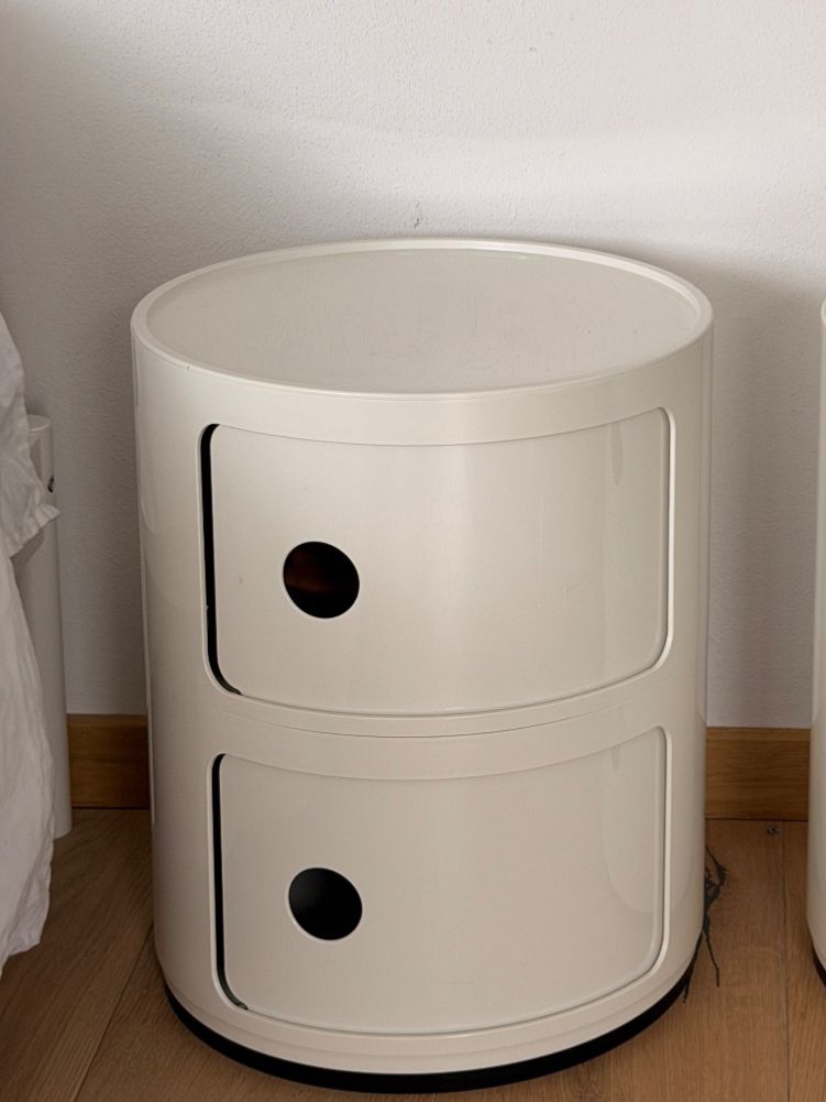 Kartell Comodini: 2 x componibli kartell – Usato da Zürich venduto da ali_bb9z 2