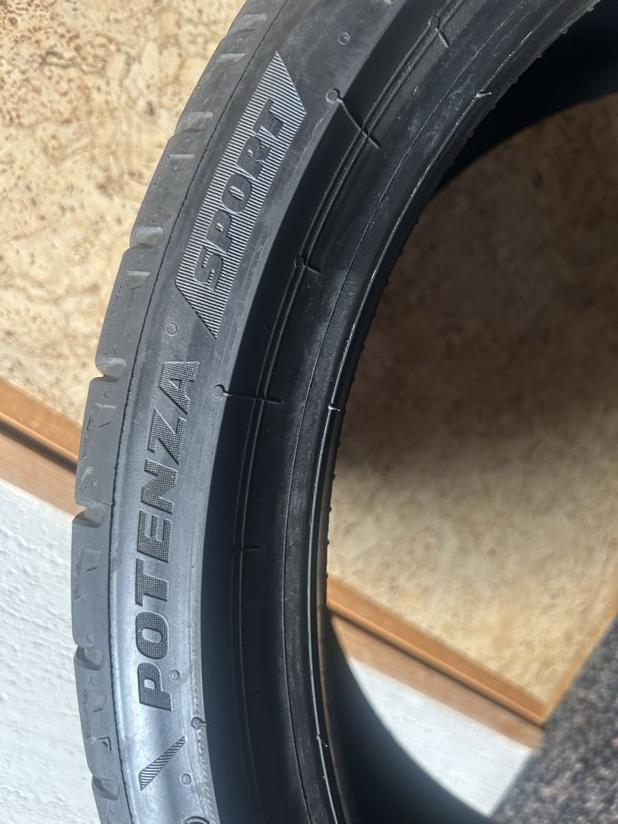 Bridgestone Pneus & Roues: Bridgestone 235 35 19 – D'occasion à ulisbach par efbtr 6