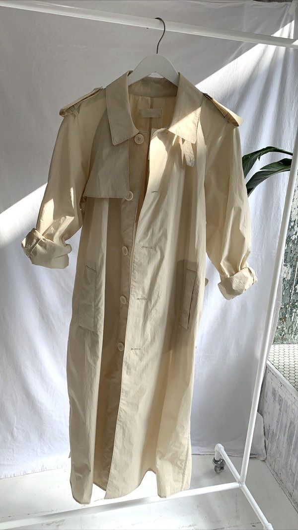 Cappotti: Amomento trench coat – Usato da Frauenfeld venduto da Classiclover