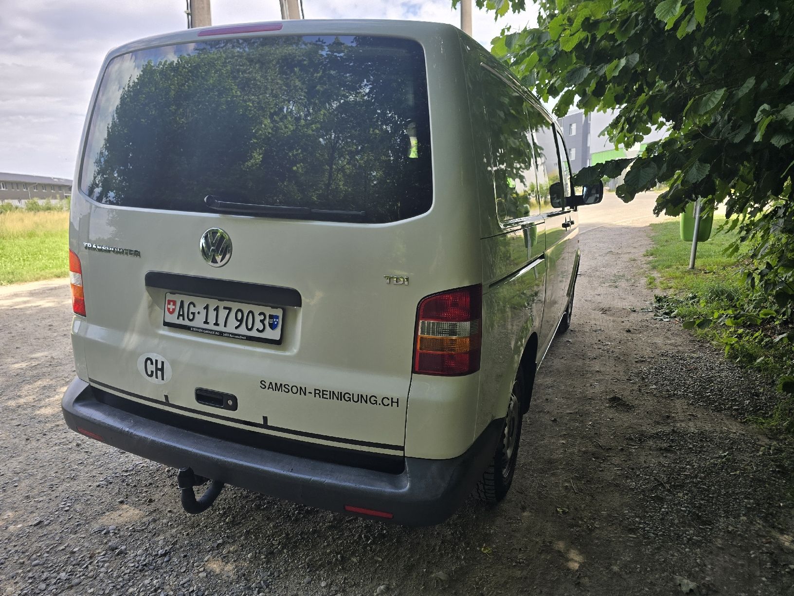 VW Automobili: VW T5 1.9 TDI – Usato da Staufen venduto da Feederboy 3