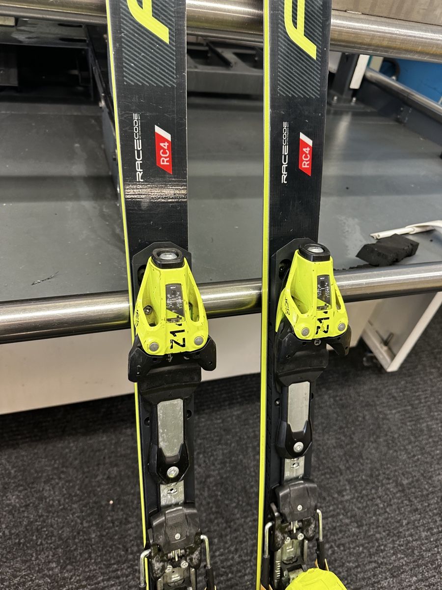 Fischer Sci: Fischer RC4 GS JR 178 cm – Usato da Staldenried venduto da fabiabg 2