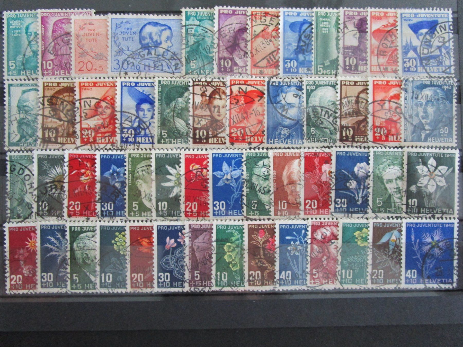 Tutti i francobolli: Pro Juventute Serien 1937 - 1949 mit Ortstempel – Usato da Rubigen venduto da Menthe