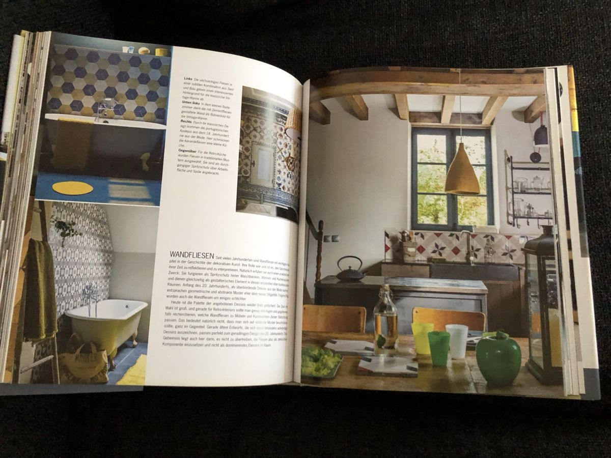 Libri: RETROCHIC Buch Design des 20. Jahrhunderts – Usato da Näfels venduto da fritzjk 7