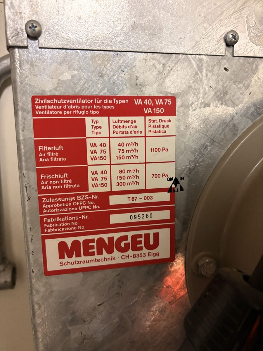 Purificatori d'aria: Mengeu Schutzraumventilator – Usato da Fraubrunnen venduto da waddle 2