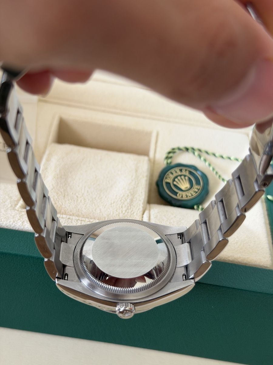 Rolex Uhren: Rolex Oyster Perpetual 36 Green Full Set – Gebraucht aus Liestal von marn_o 6